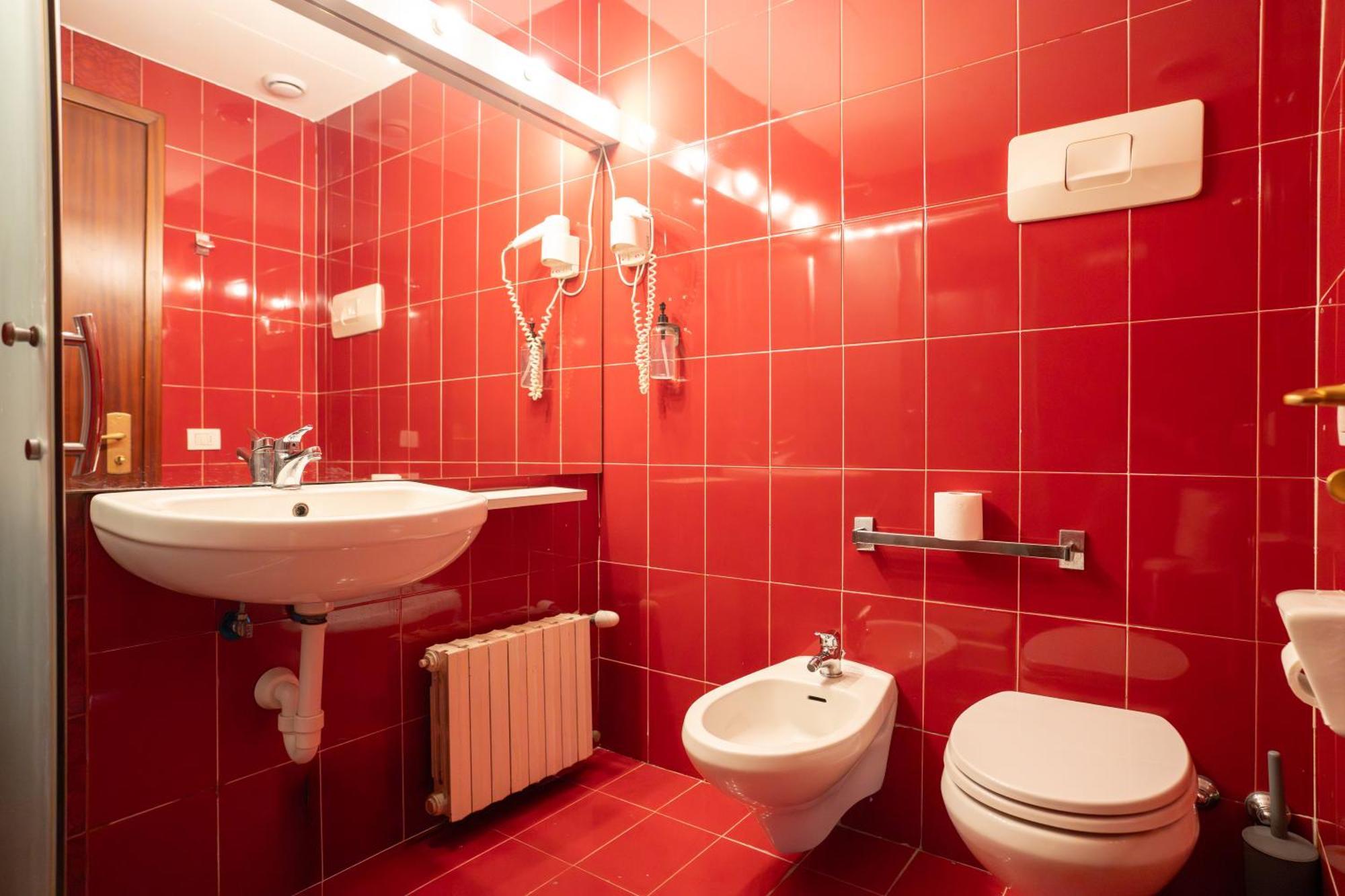 Habitación Compartida Mixta de 6 camas